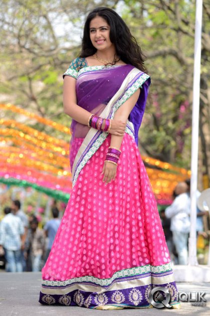 Avika-Gor-at-Lakshmi-Raave-Maa-Intiki-Movie-Opening